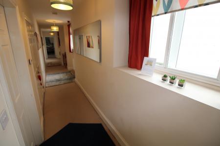 2 bedroom Flat to let in Lichfield Street, Staffordshire, Burton upon Trent, DE14