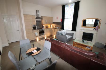 Lichfield Street, Staffordshire, Burton upon Trent, DE14