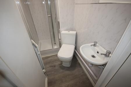 1 bedroom House share to let in Clamp Drive, Derbyshire, Swadlincote, DE11
