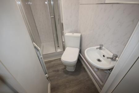 1 bedroom House share to let in Clamp Drive, Derbyshire, Swadlincote, DE11