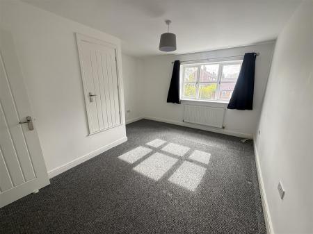 2 bedroom Town house for sale in Goseley Avenue, Hartshorne, Swadlincote