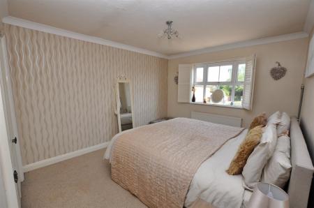 4 bedroom Detached house for sale in Maple Way, Branston, Burton-On-Trent