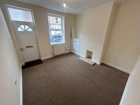 3 bedroom Terraced House to let in Blackpool St, Staffordshire, Burton upon Trent, DE14