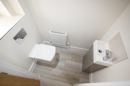 3 bedroom House to let in Hazelwell Avenue, Burton upon Trent, DE14