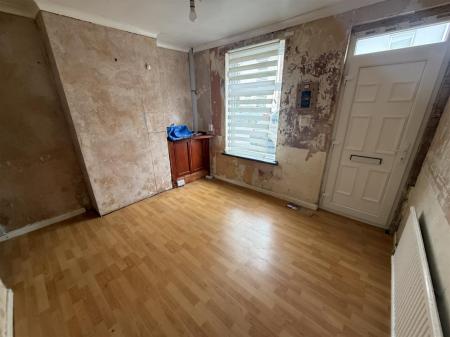 3 bedroom Terraced House for sale in Broadway Street, Burton-On-Trent