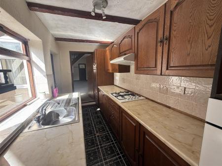 2 bedroom Terraced House for sale in Waterloo Street, Burton-On-Trent