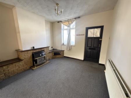 2 bedroom Terraced House for sale in Waterloo Street, Burton-On-Trent