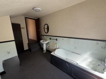 2 bedroom Terraced House for sale in Waterloo Street, Burton-On-Trent