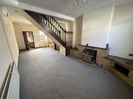 2 bedroom Terraced House for sale in Waterloo Street, Burton-On-Trent