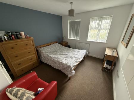 4 bedroom Detached house for sale in Moor Furlong, Stretton, Burton-On-Trent