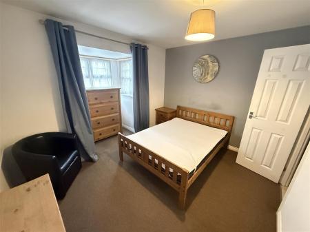 4 bedroom Detached house for sale in Moor Furlong, Stretton, Burton-On-Trent