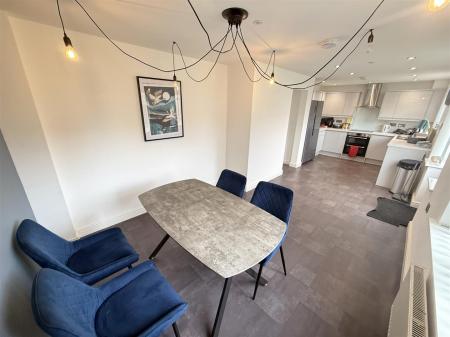 4 bedroom Detached house for sale in Moor Furlong, Stretton, Burton-On-Trent