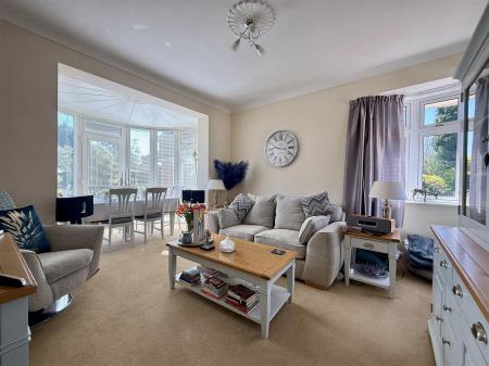 4 bedroom Detached house for sale in Burnside, Rolleston-On-Dove, Burton-On-Trent