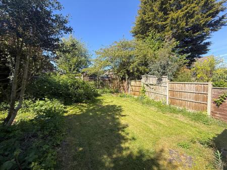 2 bedroom Apartment for sale in Sycamore Road, Burton-On-Trent