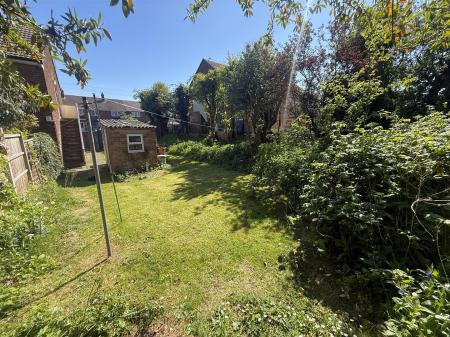 2 bedroom Apartment for sale in Sycamore Road, Burton-On-Trent