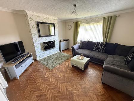 2 bedroom Apartment for sale in Sycamore Road, Burton-On-Trent