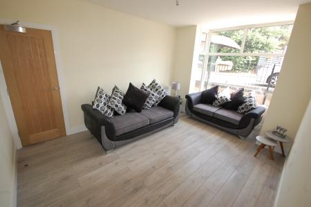 1 bedroom House share to let in Heath Road, Burton Upon Trent, Stapenhill, DE15
