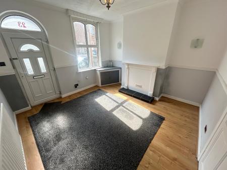 3 bedroom Terraced House to let in Napier Street, Staffordshire, Burton upon Trent, DE14