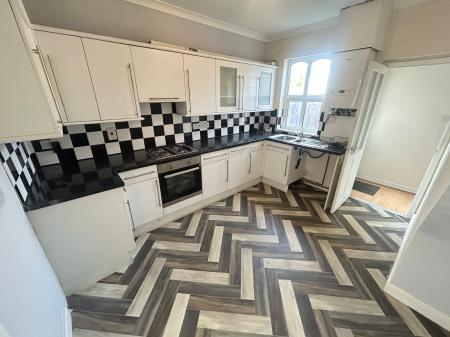 3 bedroom Terraced House to let in Napier Street, Staffordshire, Burton upon Trent, DE14