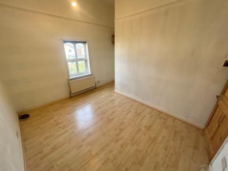 3 bedroom Terraced House to let in Napier Street, Staffordshire, Burton upon Trent, DE14