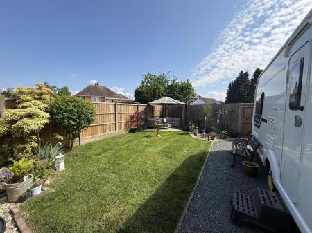 3 bedroom Semi-detached house for sale in Bridgeside, Stretton, Burton-On-Trent