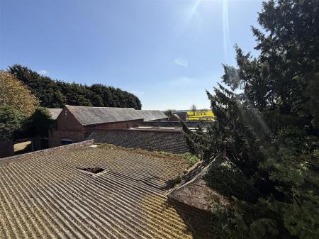 6 bedroom Detached house for sale in Netherseal Road, Chilcote, Swadlincote