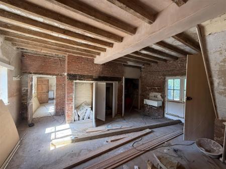 6 bedroom Detached house for sale in Netherseal Road, Chilcote, Swadlincote