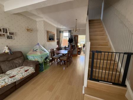 2 bedroom Terraced House for sale in South Broadway Street, Burton-On-Trent