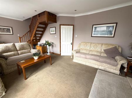 4 bedroom Detached bungalow for sale in Claymills Road, Stretton, Burton-On-Trent