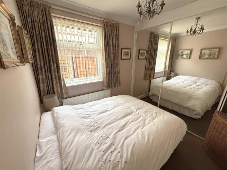 4 bedroom Detached bungalow for sale in Claymills Road, Stretton, Burton-On-Trent