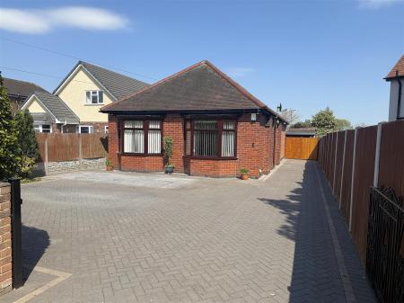Claymills Road, Stretton, Burton-On-Trent