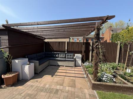 3 bedroom Semi-detached house for sale in Corden Avenue, Stretton, Burton on Trent