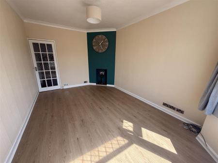 3 bedroom Semi-detached house for sale in Corden Avenue, Stretton, Burton on Trent