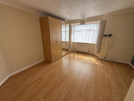 3 bedroom Semi-detached house for sale in Corden Avenue, Stretton, Burton on Trent