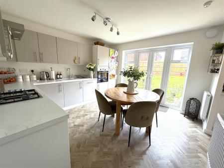 3 bedroom Semi-detached house for sale in Violet Rise, Anslow, DE13 9TS, Anslow