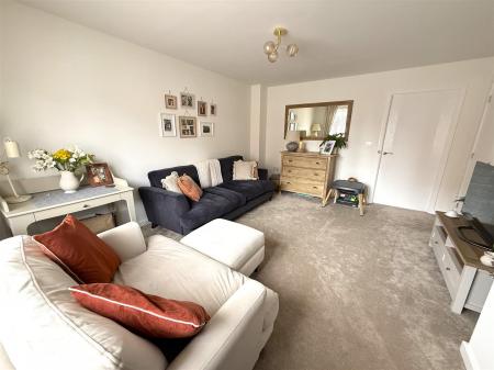 3 bedroom Semi-detached house for sale in Violet Rise, Anslow, DE13 9TS, Anslow