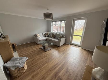 3 bedroom Semi-detached house for sale in Roseleigh Crescent, Newhall, Swadlincote