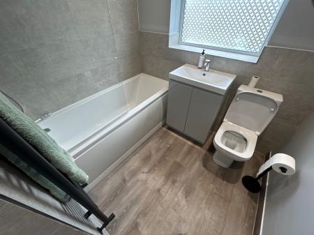 2 bedroom Terraced House to let in Harehedge Lane, Staffordshire, Burton upon Trent, DE13