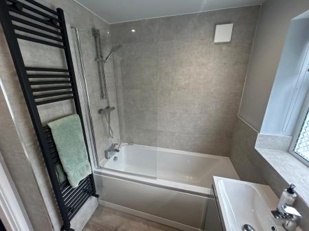 2 bedroom Terraced House to let in Harehedge Lane, Staffordshire, Burton upon Trent, DE13