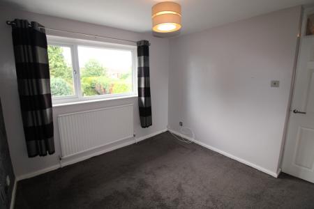 3 bedroom Detached house to let in Burton Road, Staffordshire, Burton upon Trent, DE14