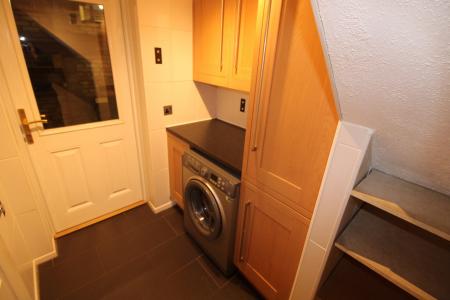 3 bedroom Detached house to let in Burton Road, Staffordshire, Burton upon Trent, DE14