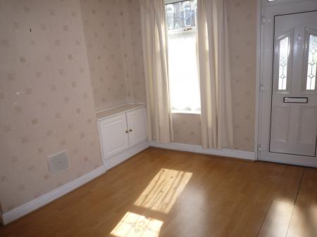 2 bedroom Terraced House to let in Branston Road, Staffordshire, Burton upon Trent, DE14