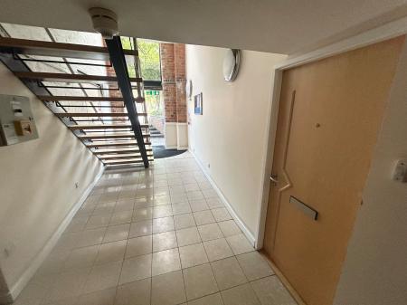 1 bedroom Apartment to let in Horninglow Street, Burton upon Trent, DE14