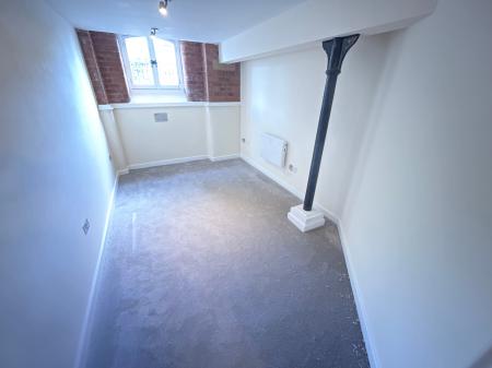 1 bedroom Apartment to let in Horninglow Street, Burton upon Trent, DE14