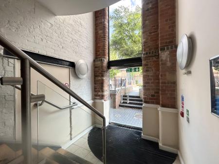 1 bedroom Apartment to let in Horninglow Street, Burton upon Trent, DE14