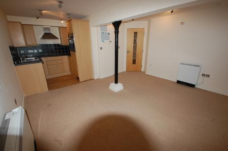 1 bedroom Apartment to let in Horninglow Street, Burton upon Trent, DE14