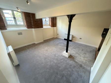 1 bedroom Apartment to let in Horninglow Street, Burton upon Trent, DE14