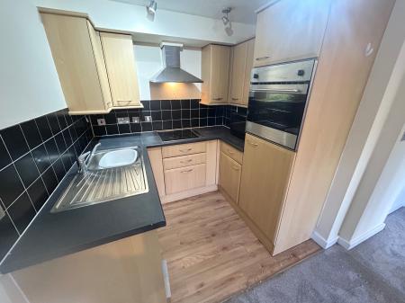 1 bedroom Apartment to let in Horninglow Street, Burton upon Trent, DE14