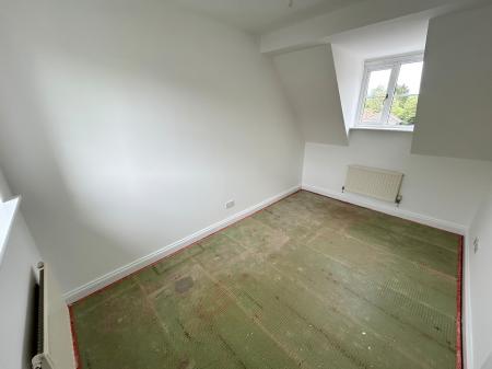 3 bedroom Semi-detached house to let in Heather Close, Burton Upon Trent, Branston, DE14