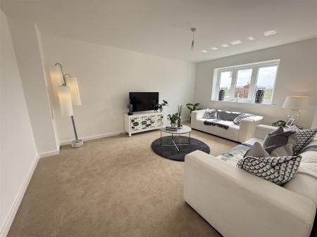 3 bedroom Detached house for sale in Hillside Road, Tatenhill, Burton-On-Trent